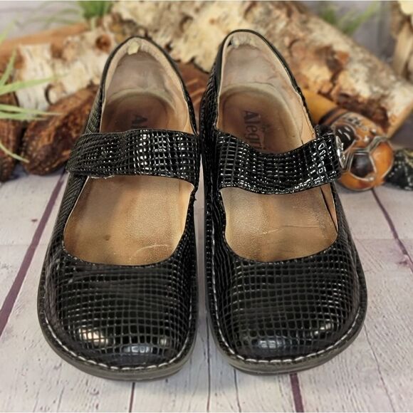 Alegria Paloma Jazzy Black Mary Jane Shoes - Picture 2 of 14